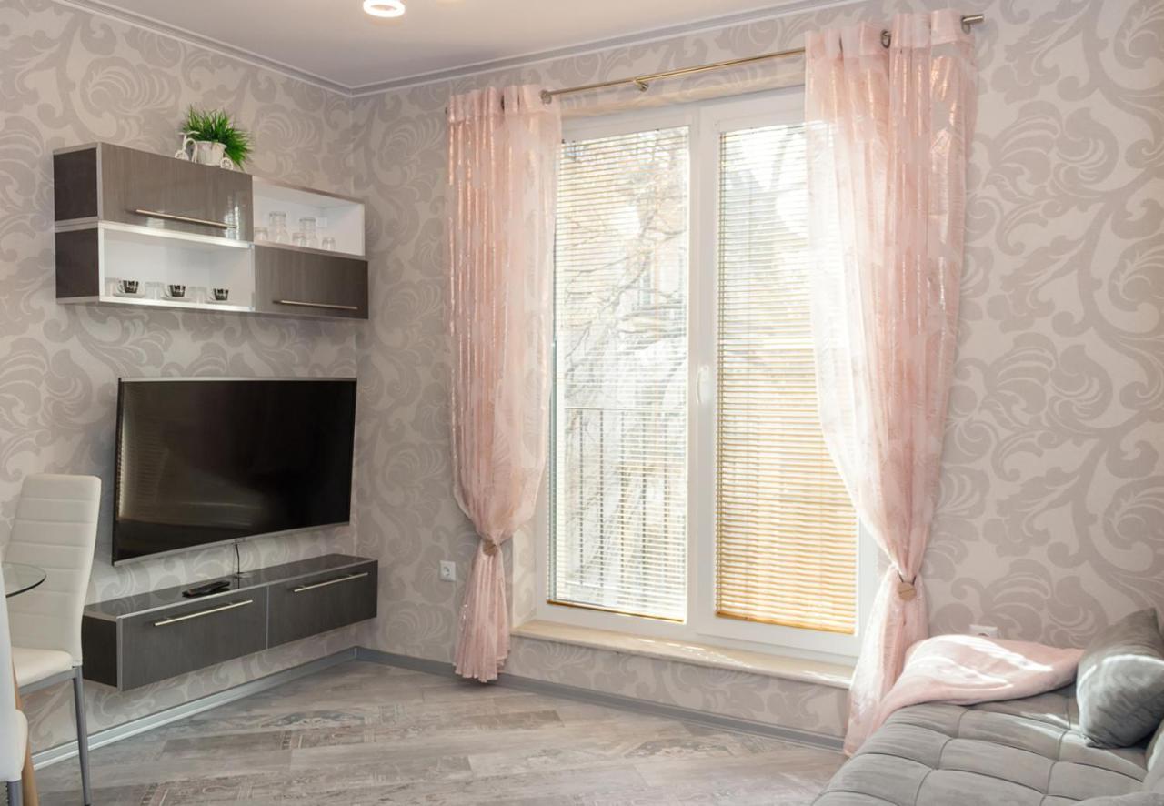 Acrylic & Pastel Apartments ヴァルナ エクステリア 写真